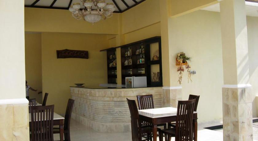 Oyo 2334 Melka Excelsior Hotel Singaraja Dış mekan fotoğraf