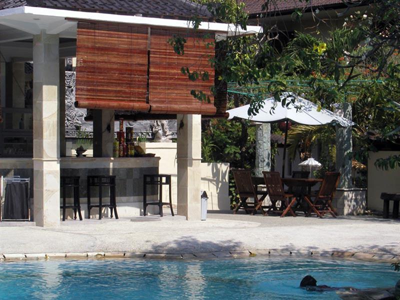 Oyo 2334 Melka Excelsior Hotel Singaraja Dış mekan fotoğraf