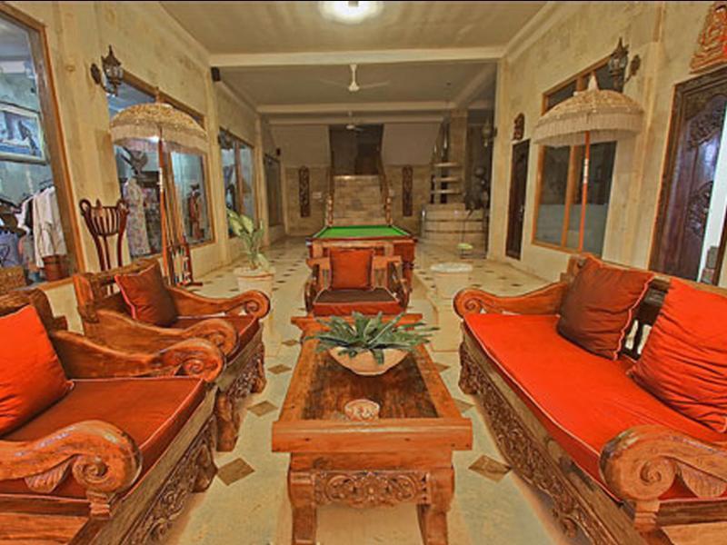 Oyo 2334 Melka Excelsior Hotel Singaraja Dış mekan fotoğraf