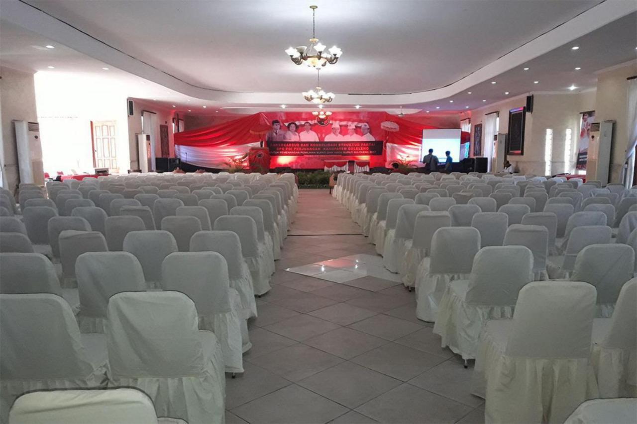 Oyo 2334 Melka Excelsior Hotel Singaraja Dış mekan fotoğraf